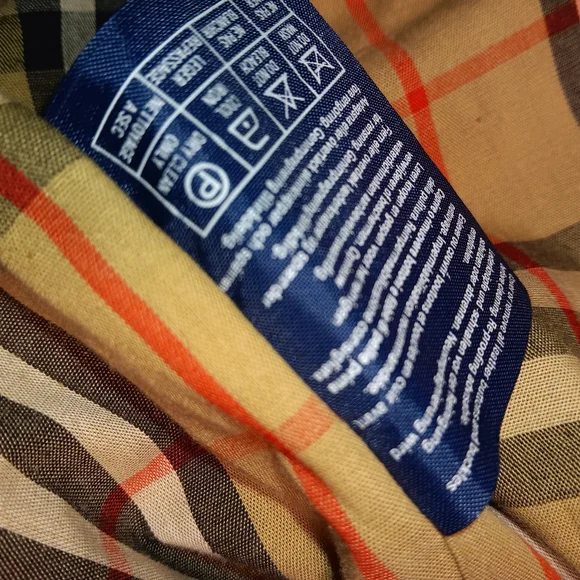 Burberry  trench coat  size R40 - Picture 3 of 14